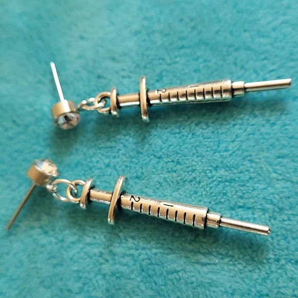 Medical Nurse Earrings - Picture 5 of 9